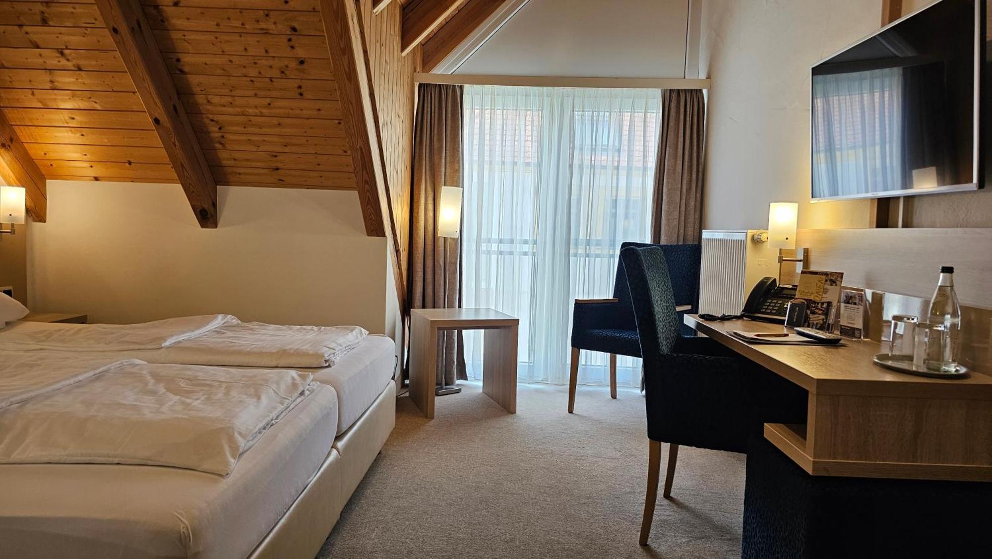 Landgasthof Hotel Rittmayer Hallerndorf Exterior foto